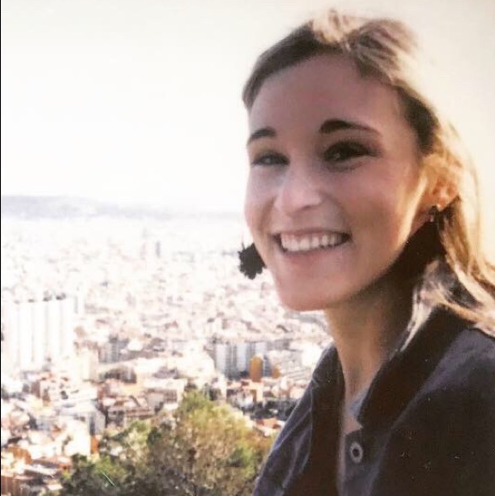 Meet your Posher, Corinne